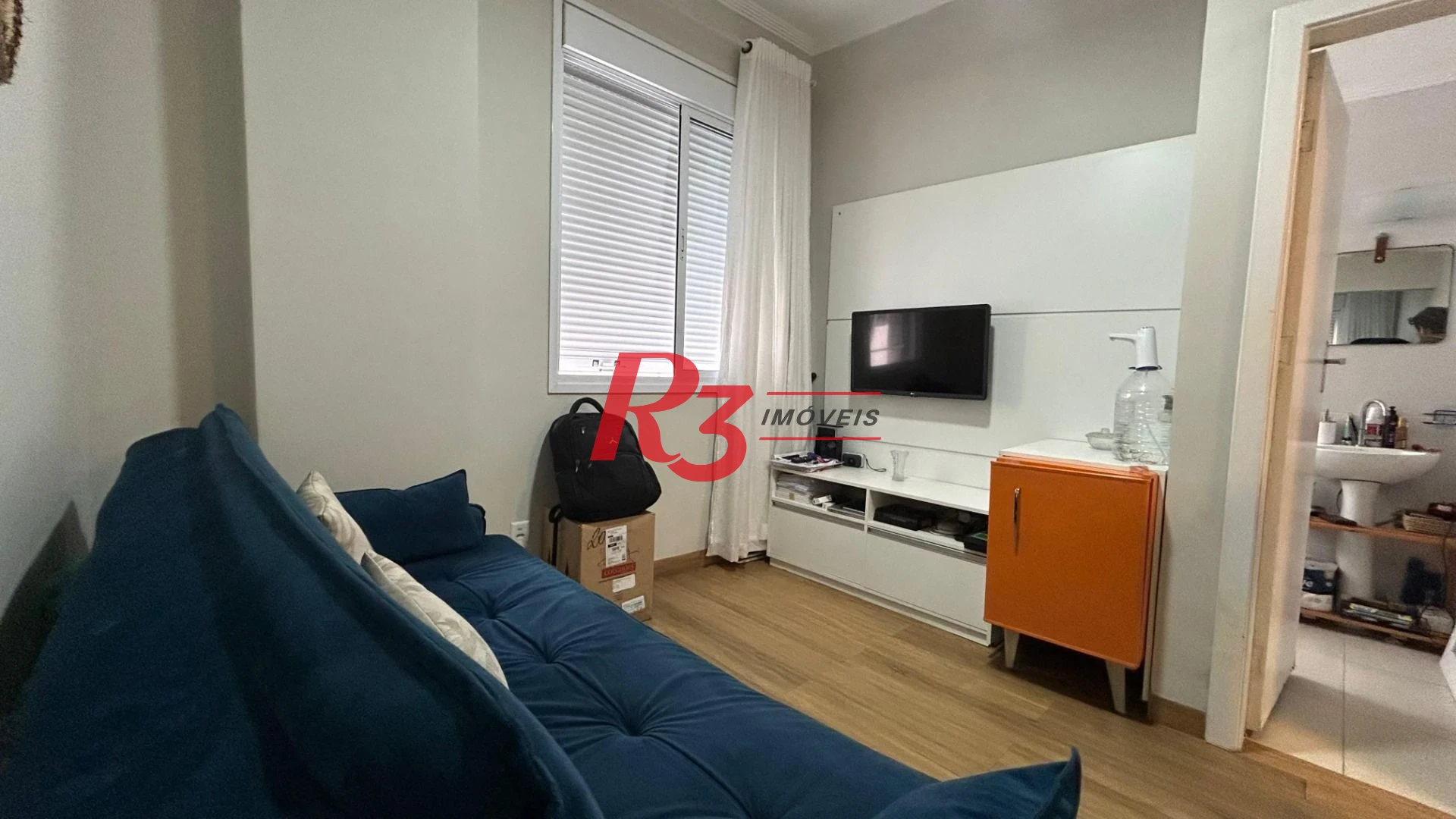 Kitnet com 1 dormitório à venda, 42 m² por R$ 300.000,00 - Embaré - Santos/SP