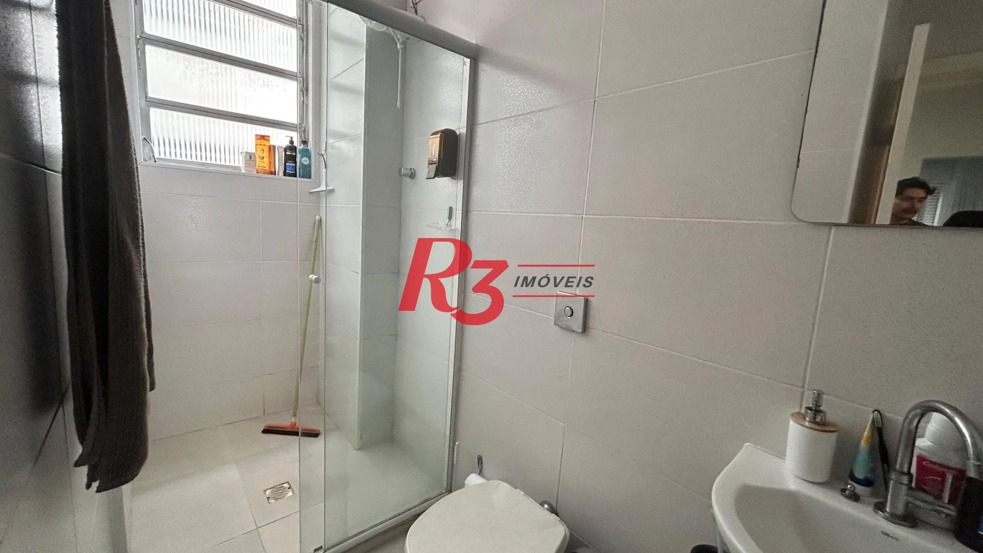 Kitnet com 1 dormitório à venda, 42 m² por R$ 300.000,00 - Embaré - Santos/SP