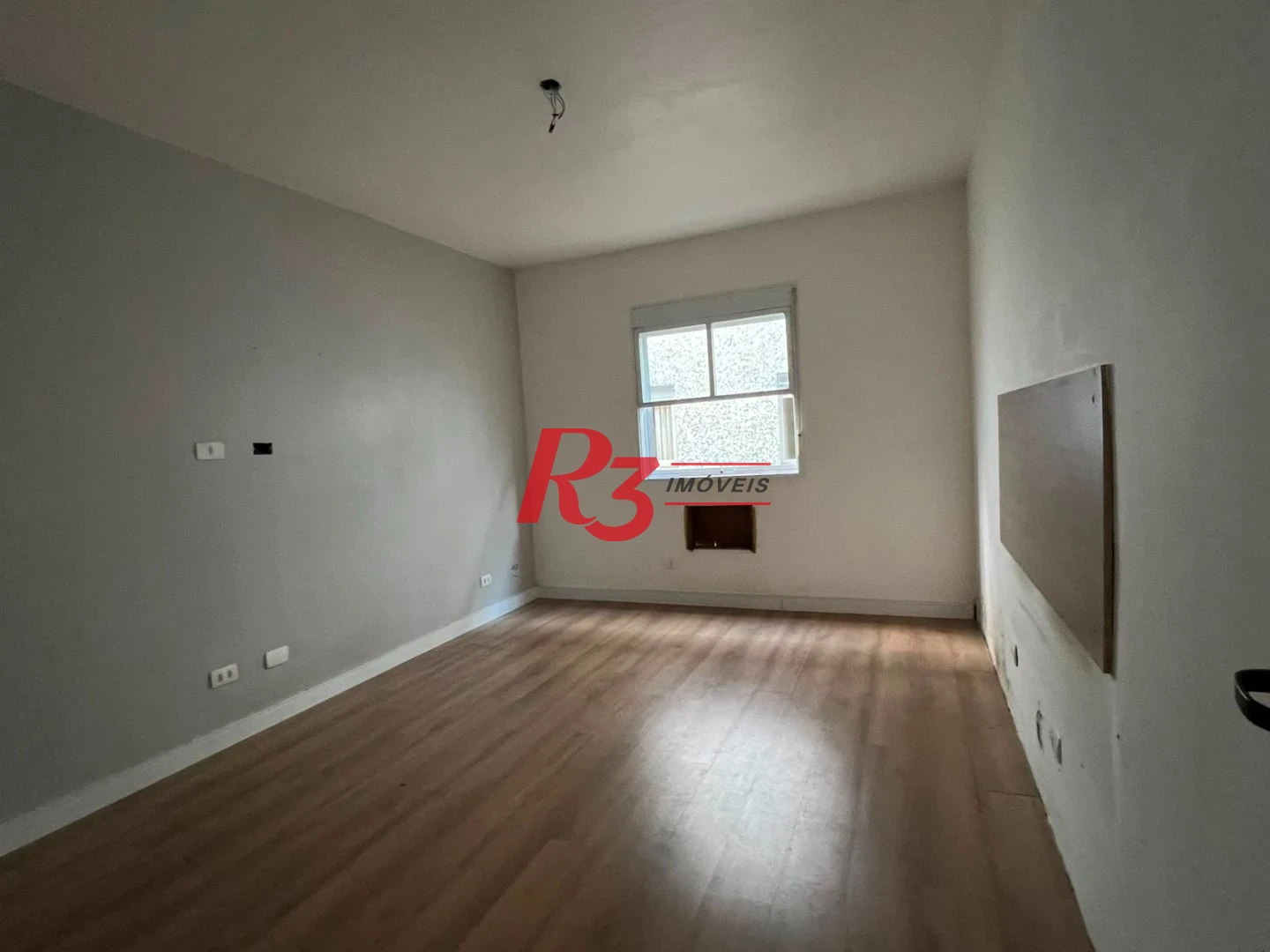 Apartamento com 2 dormitórios à venda, 85 m² por R$ 370.000,00 - Campo Grande - Santos/SP