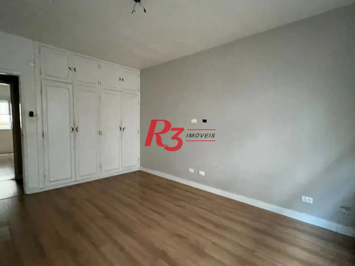 Apartamento com 2 dormitórios à venda, 85 m² por R$ 370.000,00 - Campo Grande - Santos/SP