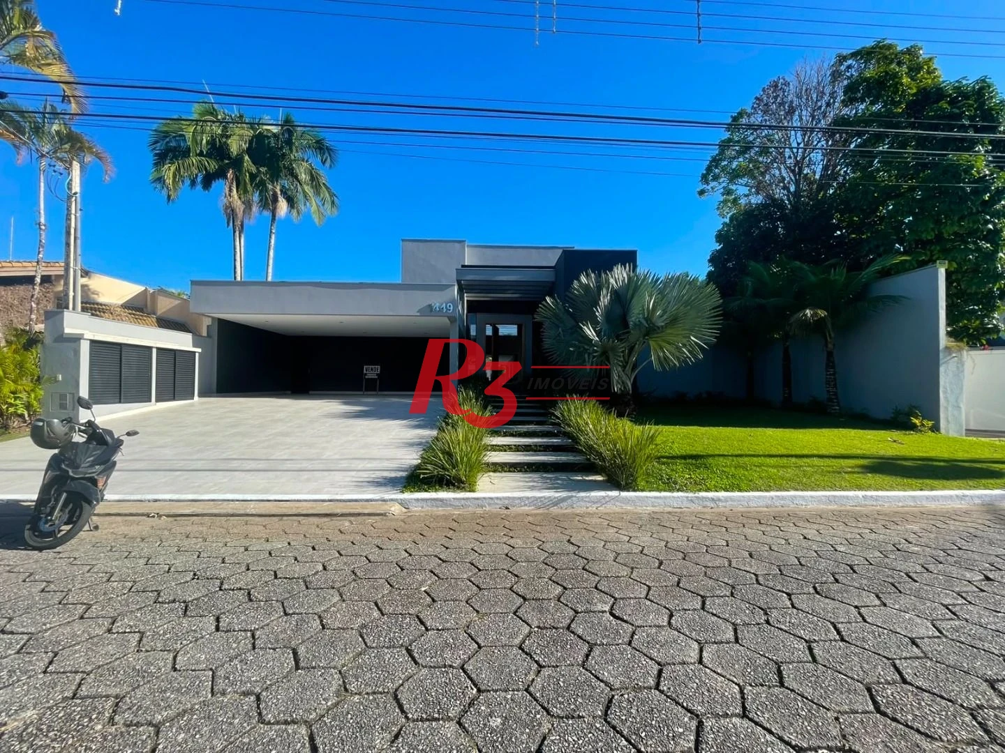 Casa com 4 dormitórios à venda, 400 m² por R$ 10.500.000,00 - Acapulco - Guarujá/SP