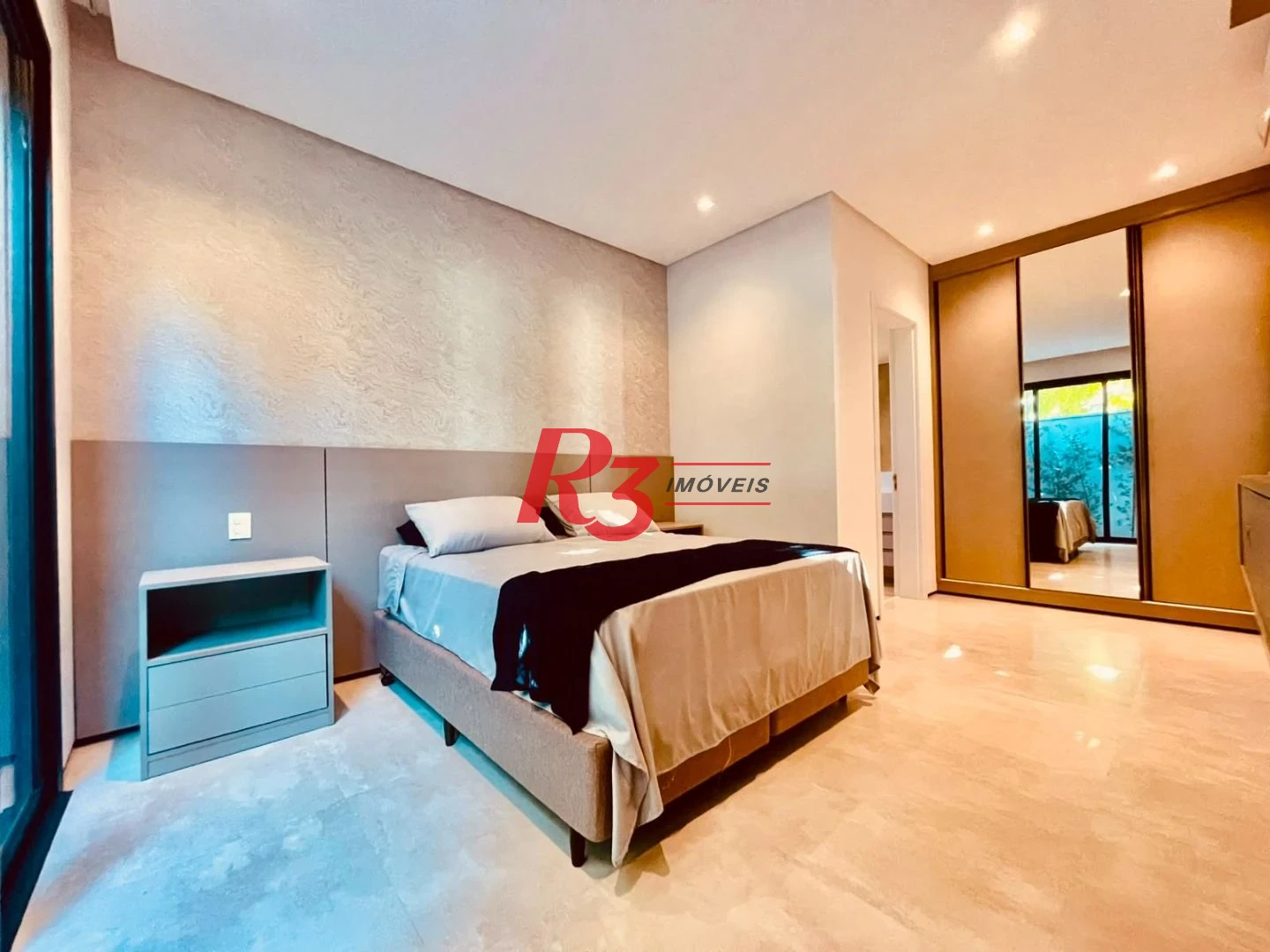 Casa com 4 dormitórios à venda, 400 m² por R$ 10.500.000,00 - Acapulco - Guarujá/SP