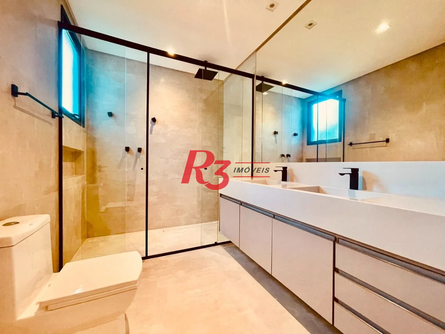 Casa com 4 dormitórios à venda, 400 m² por R$ 10.500.000,00 - Acapulco - Guarujá/SP