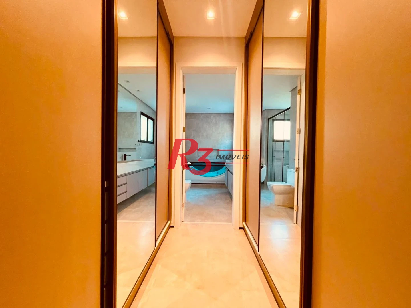 Casa com 4 dormitórios à venda, 400 m² por R$ 10.500.000,00 - Acapulco - Guarujá/SP