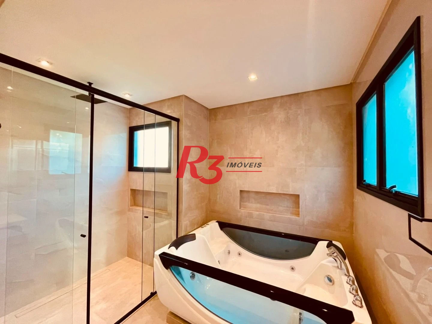 Casa com 4 dormitórios à venda, 400 m² por R$ 10.500.000,00 - Acapulco - Guarujá/SP