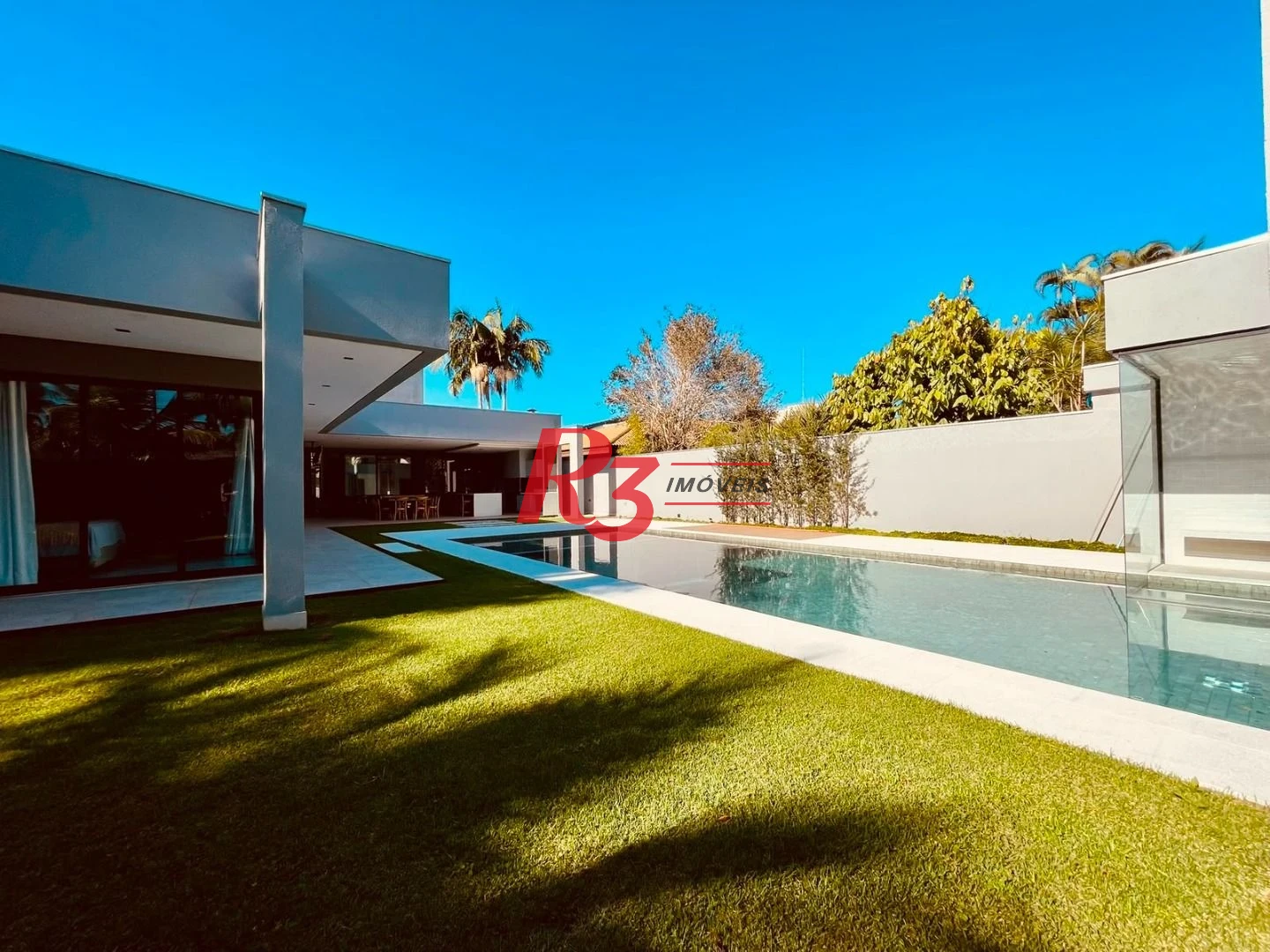 Casa com 4 dormitórios à venda, 400 m² por R$ 10.500.000,00 - Acapulco - Guarujá/SP