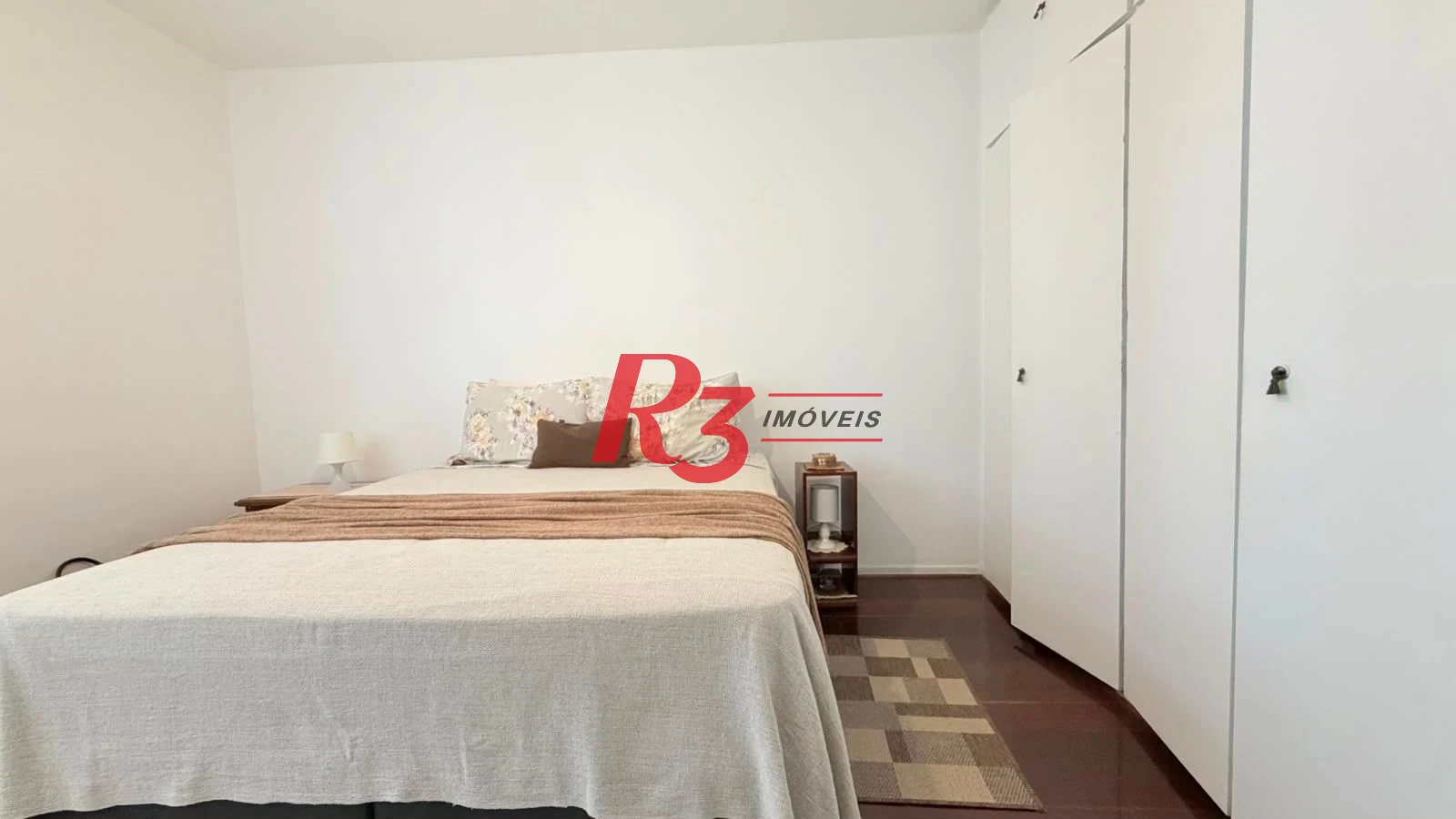 Apartamento com 2 dormitórios para alugar, 90 m² por R$ 4.500,00/mês - Pompéia - Santos/SP
