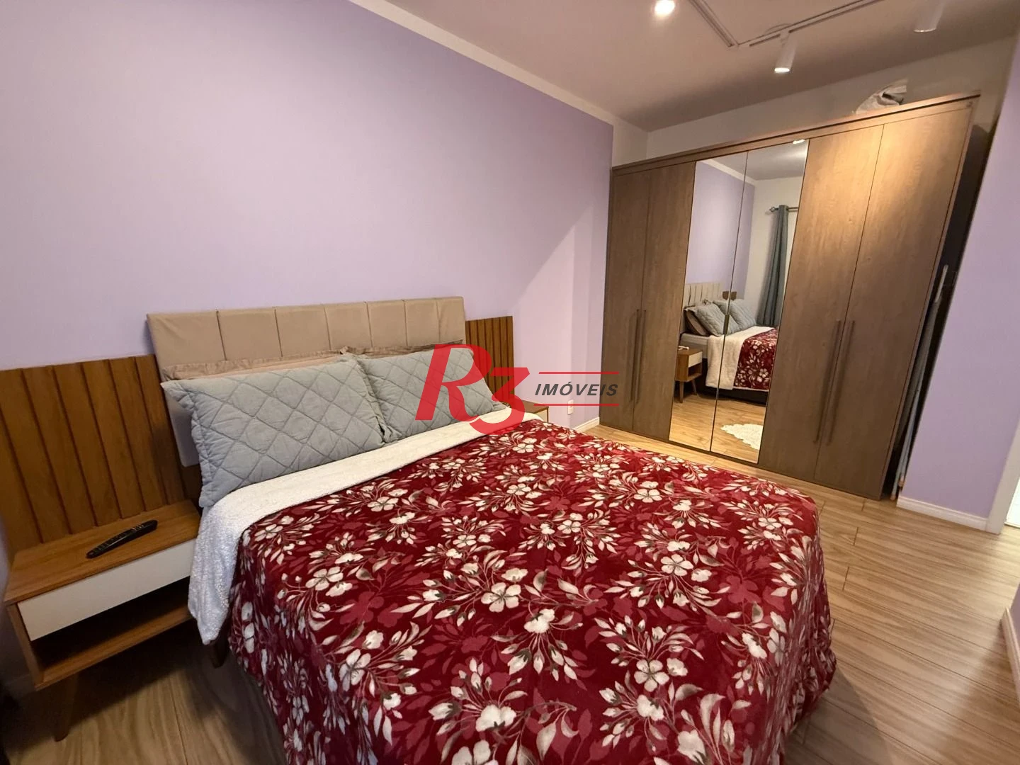 Apartamento com 2 dormitórios para alugar, 63 m² por R$ 4.800,00/mês - Marapé - Santos/SP