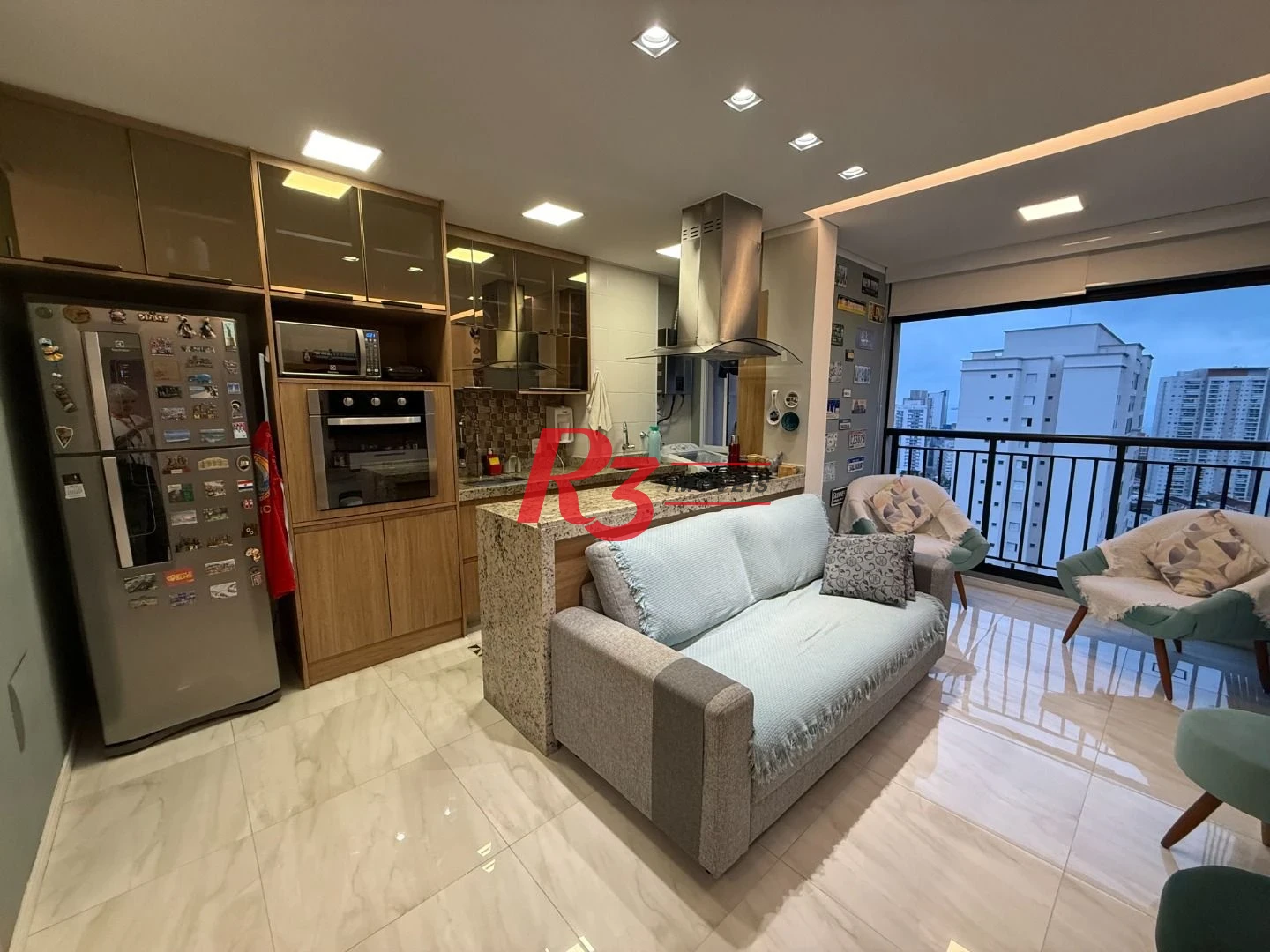 Apartamento com 2 dormitórios para alugar, 63 m² por R$ 4.800,00/mês - Marapé - Santos/SP