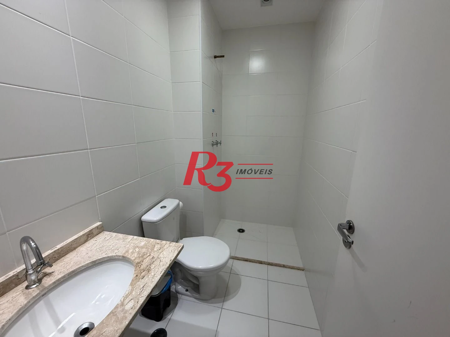 Apartamento com 2 dormitórios para alugar, 63 m² por R$ 4.800,00/mês - Marapé - Santos/SP
