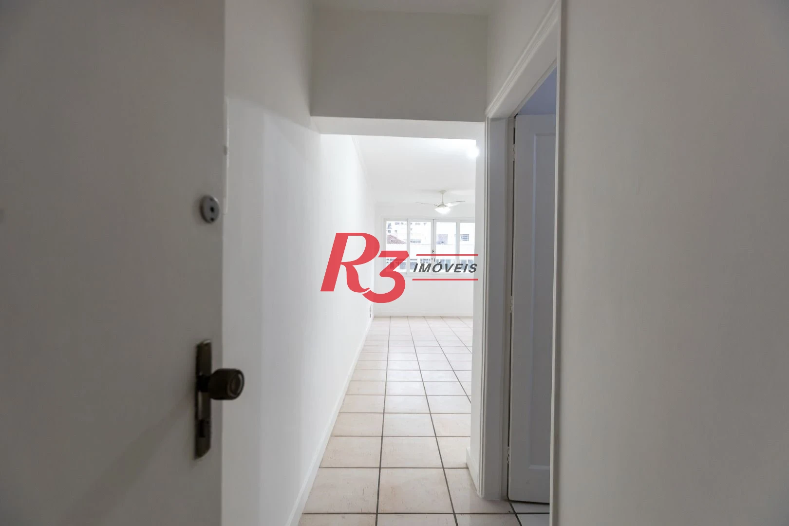 Apartamento com 1 dormitório à venda, 51 m² por R$ 415.000,00 - Gonzaga - Santos/SP