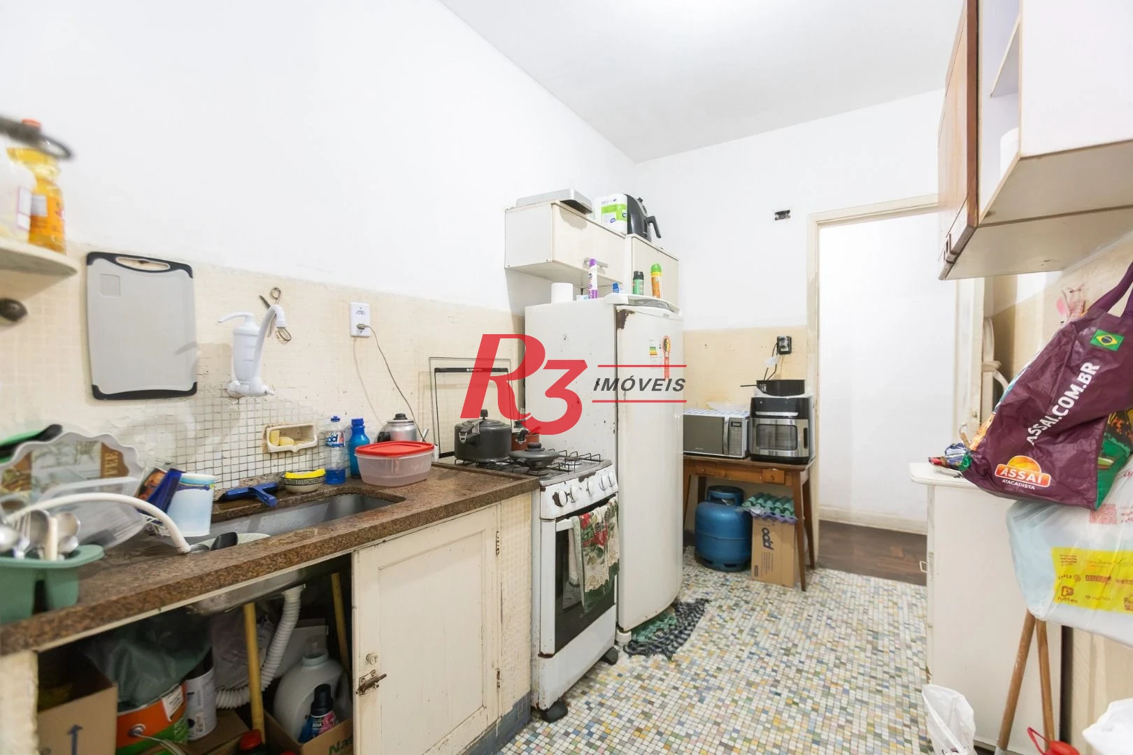Apartamento com 2 dormitórios à venda, 92 m² por R$ 480.000,00 - Encruzilhada - Santos/SP