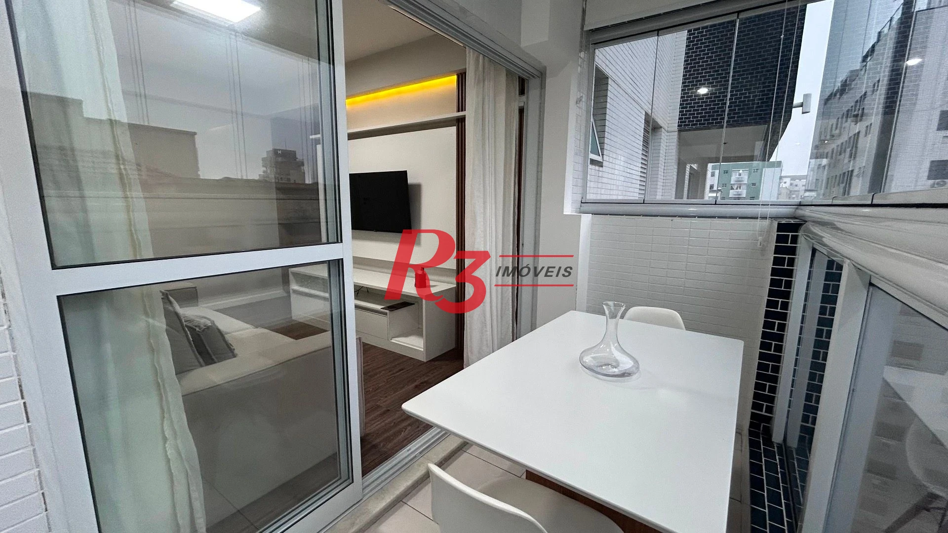 Apartamento com 1 dormitório, 45 m² - venda por R$ 750.000,00 ou aluguel por R$ 5.000,00/ano - Ponta da Praia - Santos/SP