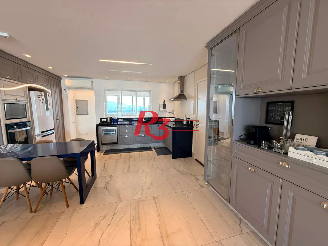 Apartamento com 3 dormitórios à venda, 164 m² por R$ 3.400.000,00 - Aparecida - Santos/SP
