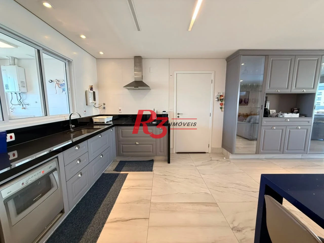 Apartamento com 3 dormitórios à venda, 164 m² por R$ 3.400.000,00 - Aparecida - Santos/SP