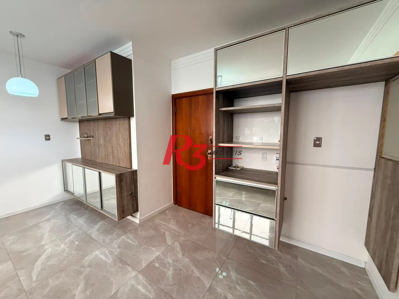 Apartamento com 3 dormitórios à venda, 145 m² por R$ 1.350.000,00 - Pompéia - Santos/SP