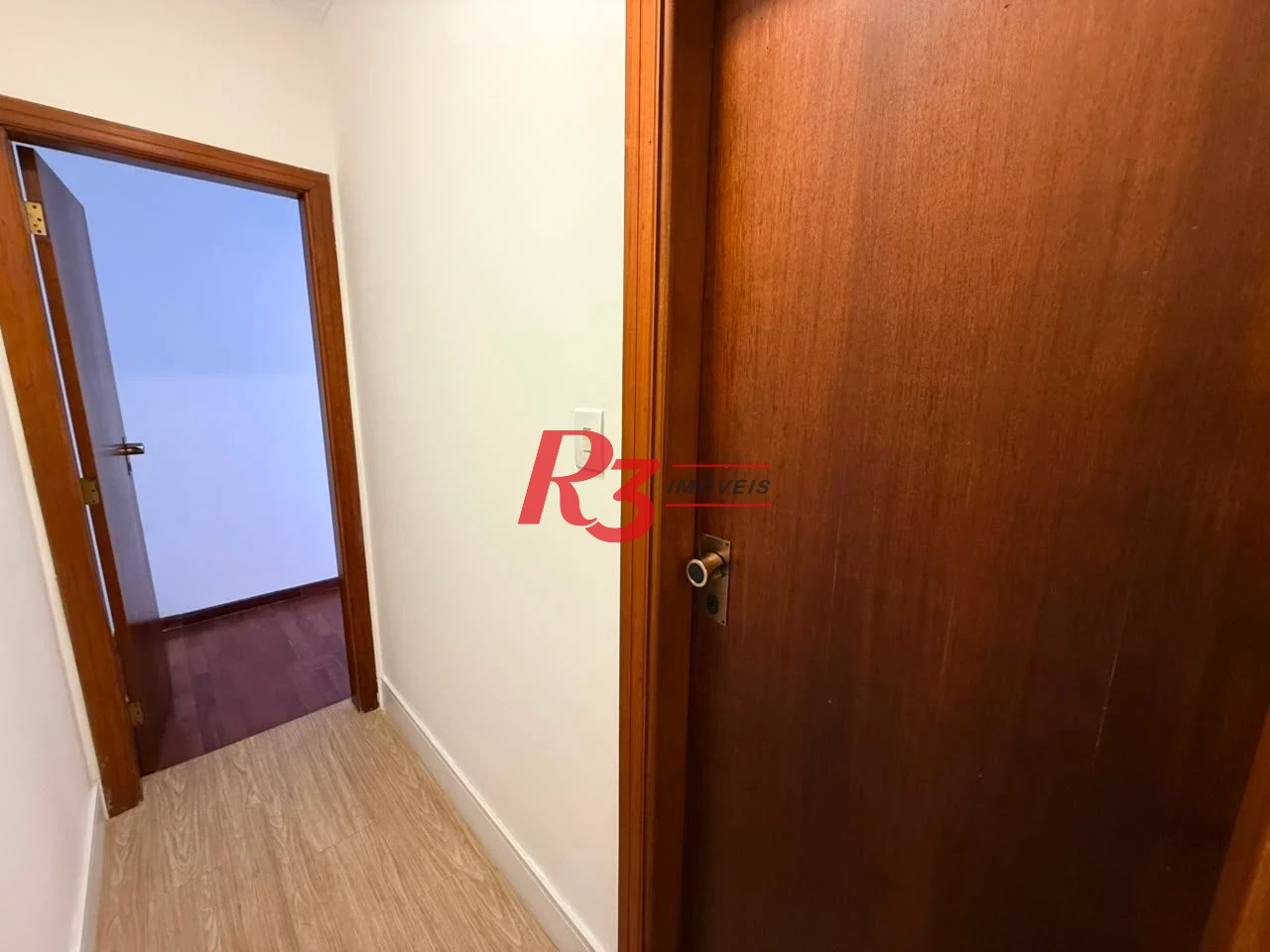 Apartamento com 3 dormitórios à venda, 145 m² por R$ 1.350.000,00 - Pompéia - Santos/SP