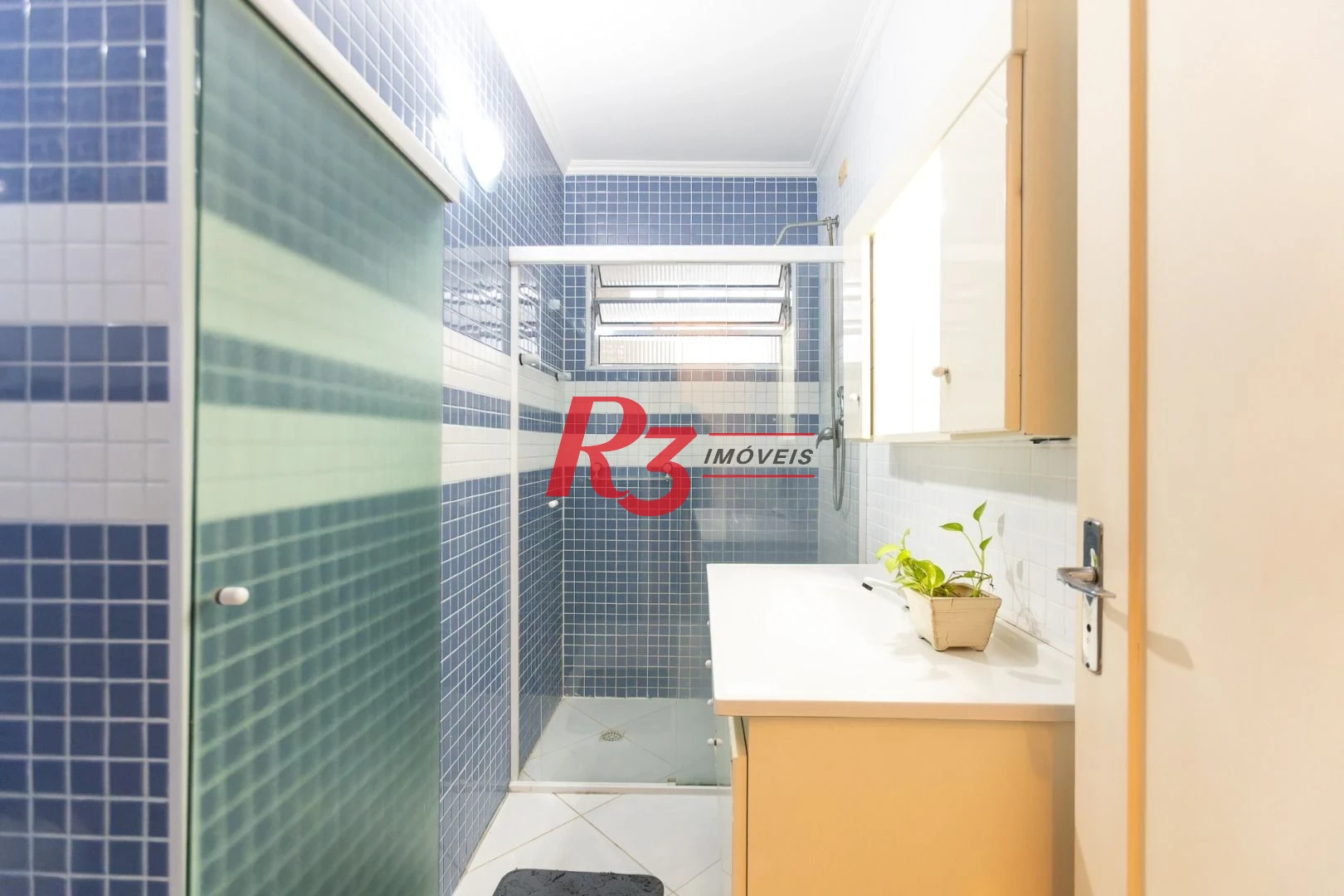 Apartamento com 3 dormitórios à venda, 178 m² por R$ 1.600.000,00 - Gonzaga - Santos/SP
