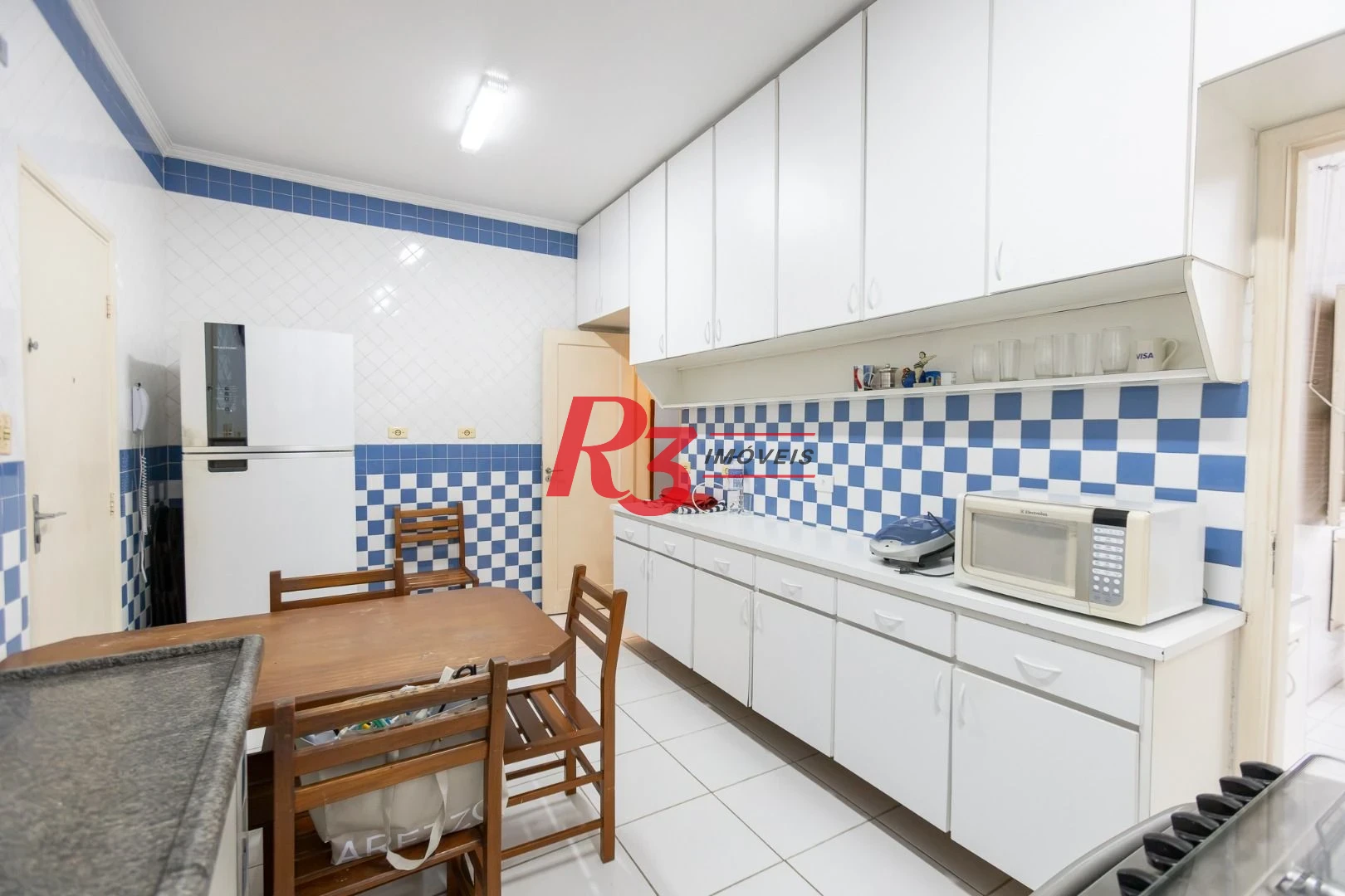 Apartamento com 3 dormitórios à venda, 178 m² por R$ 1.600.000,00 - Gonzaga - Santos/SP