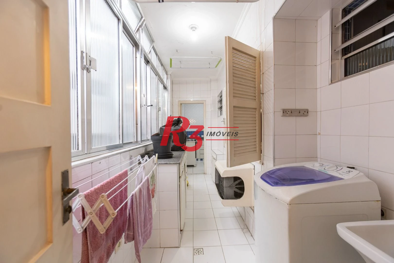 Apartamento com 3 dormitórios à venda, 178 m² por R$ 1.600.000,00 - Gonzaga - Santos/SP