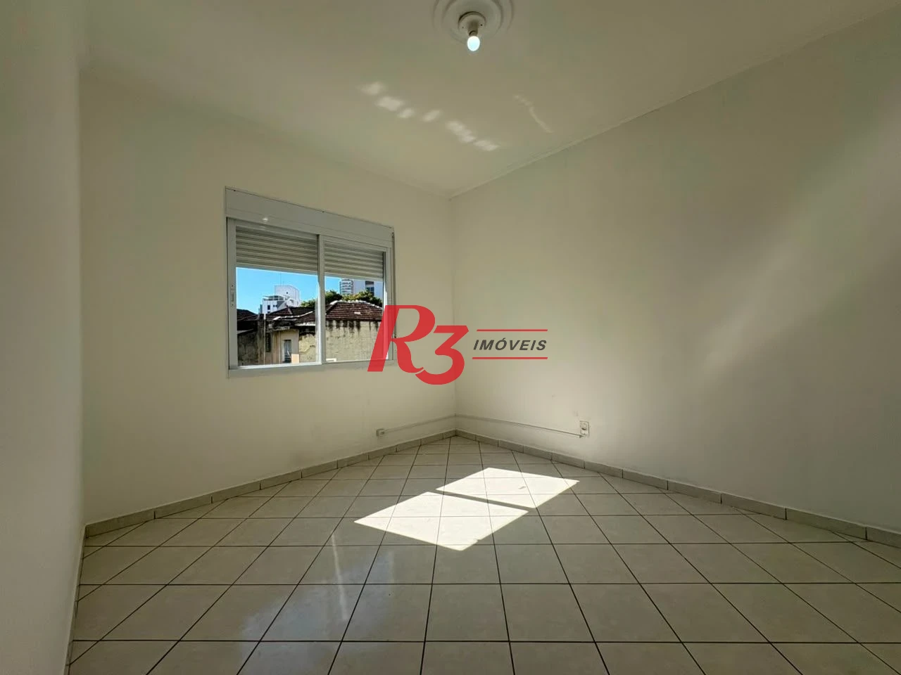 Apartamento com 2 dormitórios para alugar, 90 m² por R$ 3.200,00/mês - Gonzaga - Santos/SP