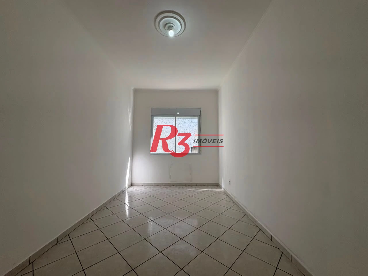 Apartamento com 2 dormitórios para alugar, 90 m² por R$ 3.200,00/mês - Gonzaga - Santos/SP