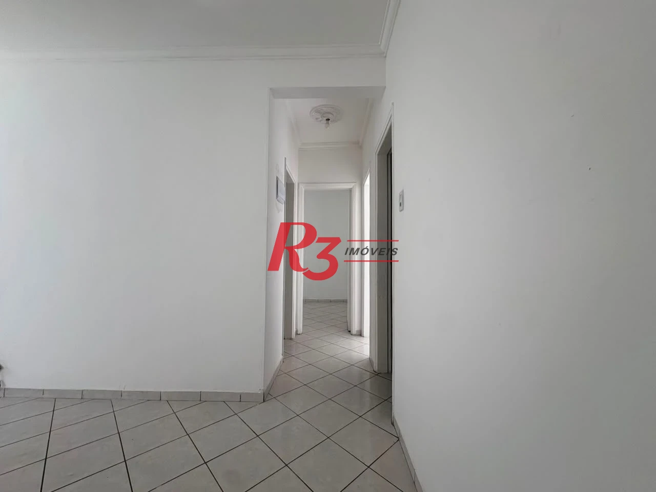Apartamento com 2 dormitórios para alugar, 90 m² por R$ 3.200,00/mês - Gonzaga - Santos/SP