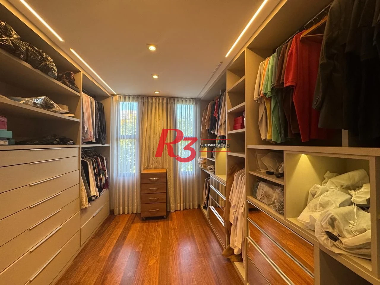 Casa com 4 dormitórios à venda, 960 m² por R$ 7.600.000,00 - Morro de Nova Cintra - Santos/SP