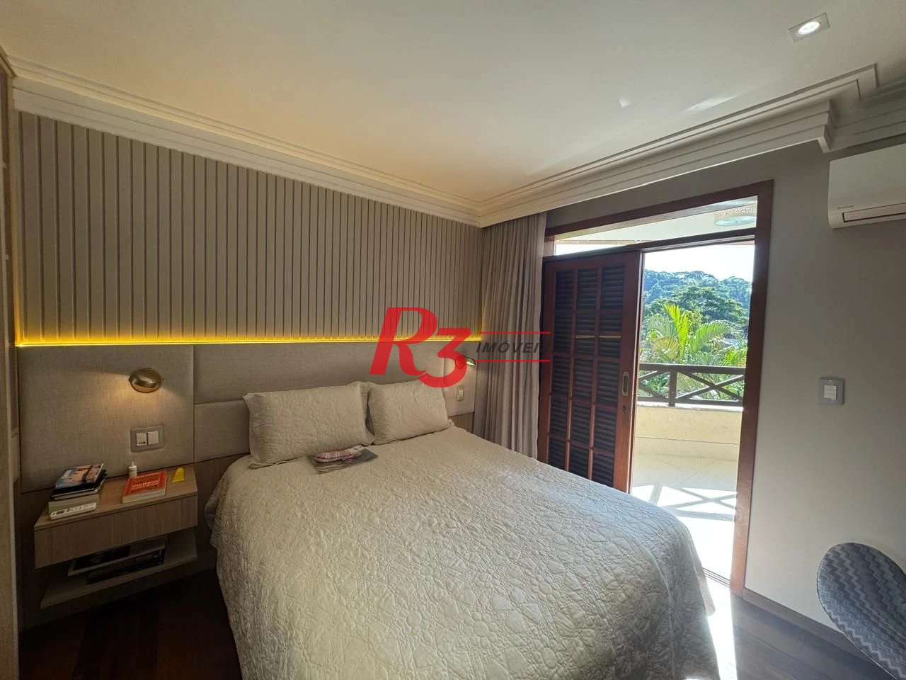 Casa com 4 dormitórios à venda, 960 m² por R$ 7.600.000,00 - Morro de Nova Cintra - Santos/SP