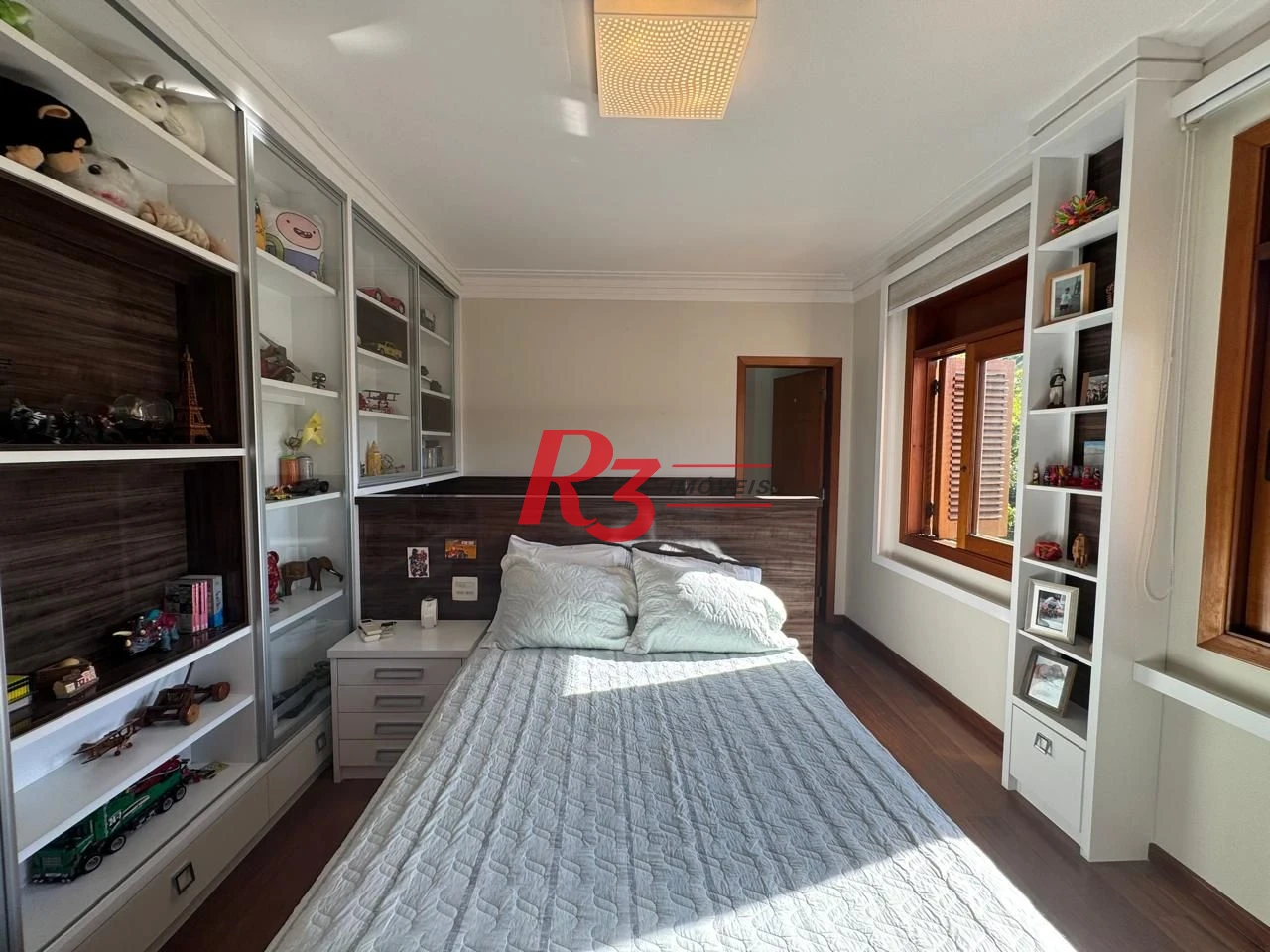 Casa com 4 dormitórios à venda, 960 m² por R$ 7.600.000,00 - Morro de Nova Cintra - Santos/SP