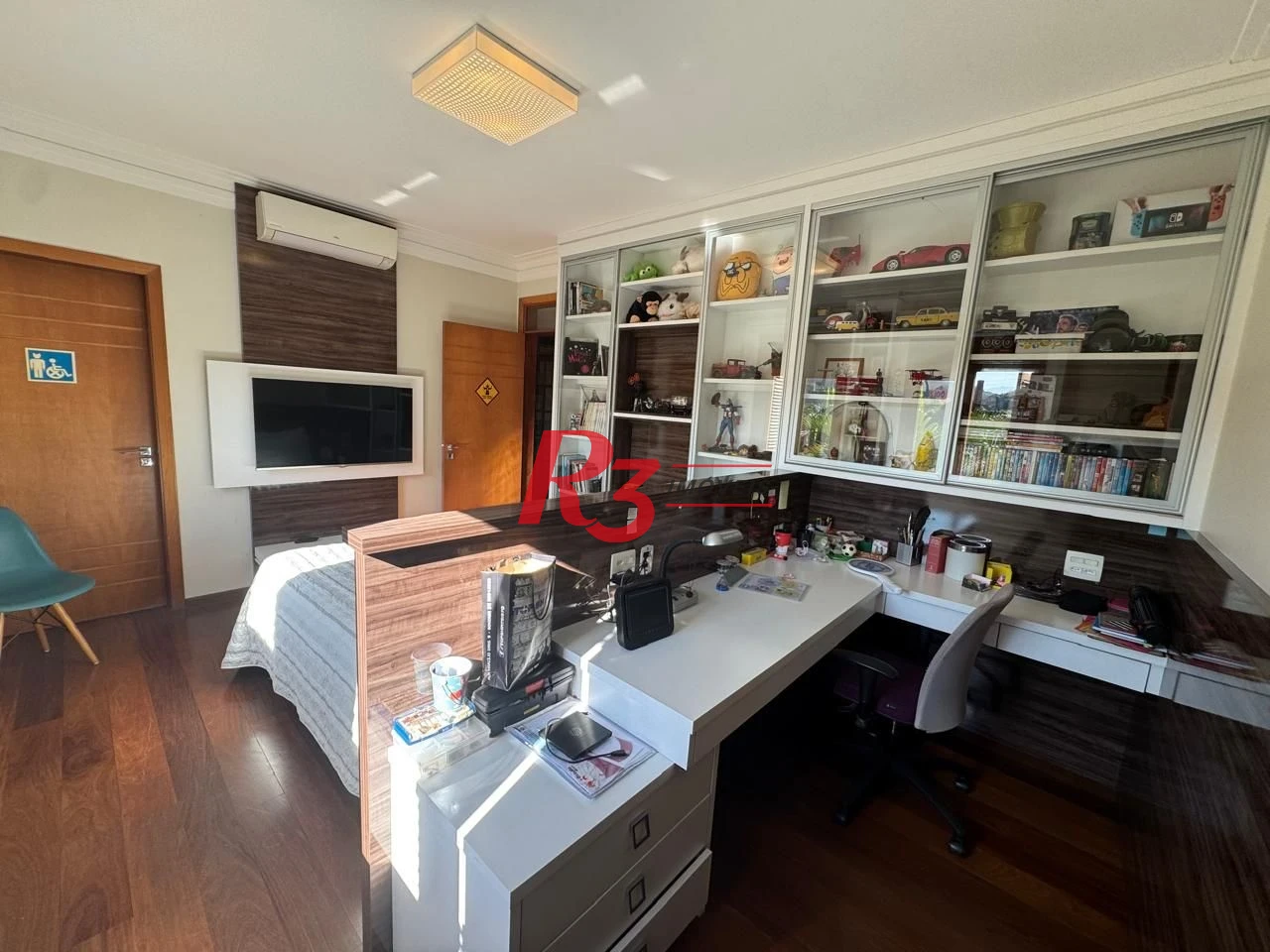 Casa com 4 dormitórios à venda, 960 m² por R$ 7.600.000,00 - Morro de Nova Cintra - Santos/SP