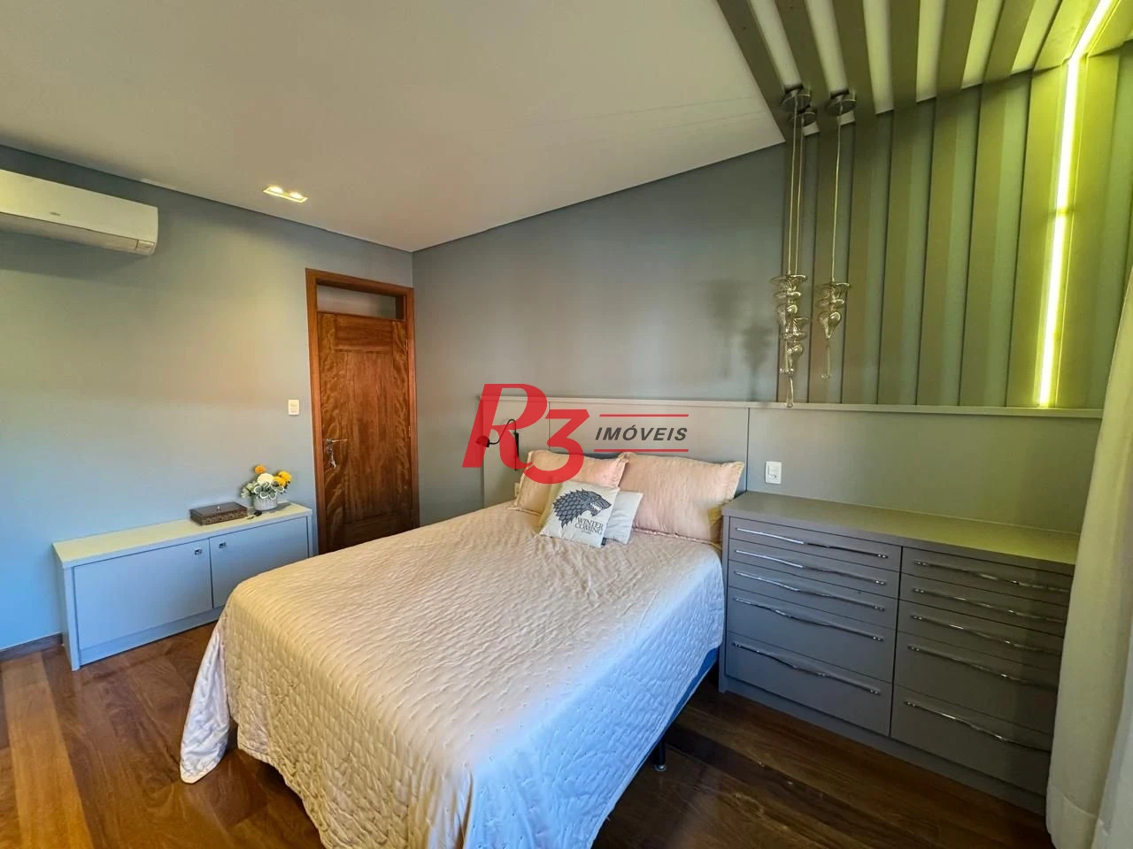 Casa com 4 dormitórios à venda, 960 m² por R$ 7.600.000,00 - Morro de Nova Cintra - Santos/SP