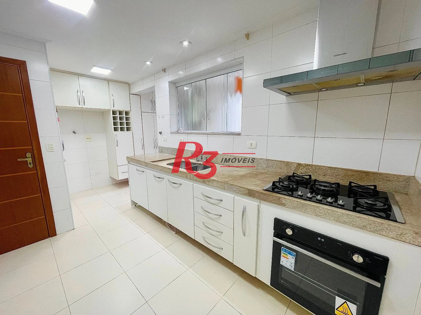Apartamento para alugar, 168 m² por R$ 17.000,00/mês - Ponta da Praia - Santos/SP