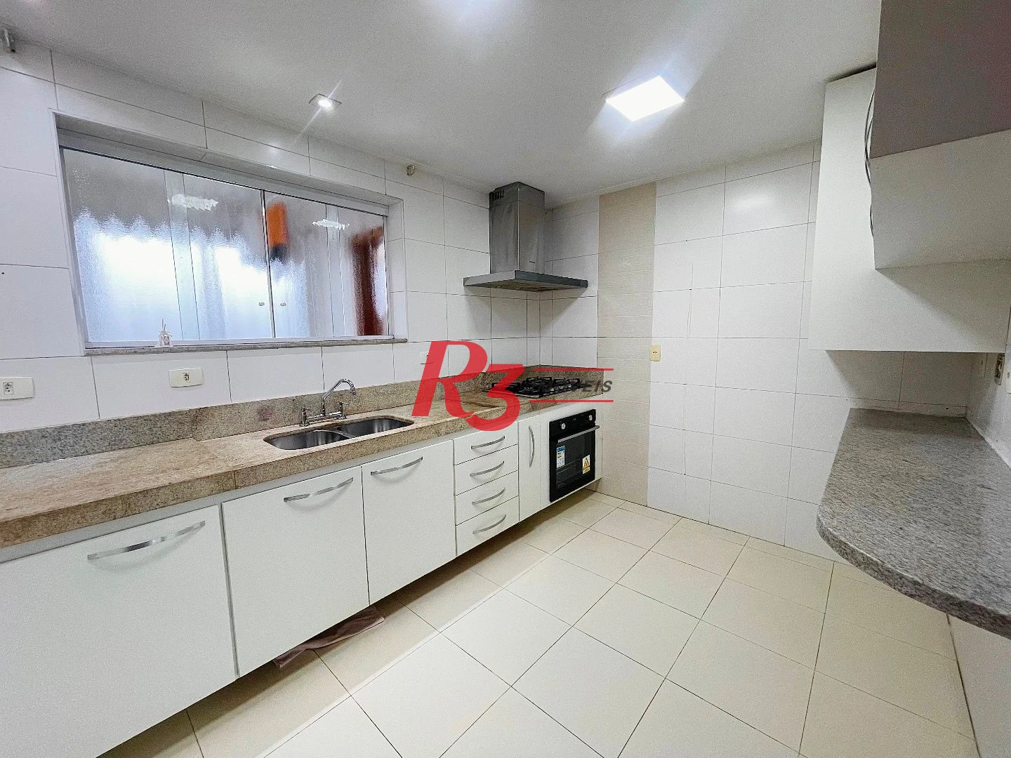 Apartamento para alugar, 168 m² por R$ 17.000,00/mês - Ponta da Praia - Santos/SP