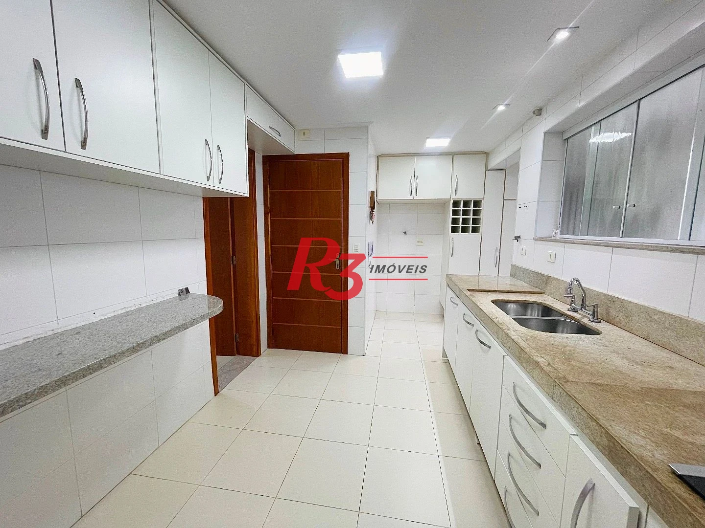 Apartamento para alugar, 168 m² por R$ 17.000,00/mês - Ponta da Praia - Santos/SP