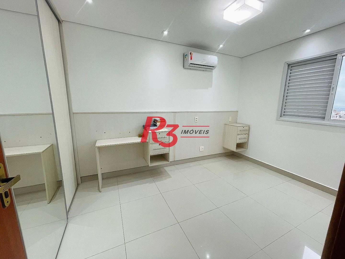 Apartamento para alugar, 168 m² por R$ 17.000,00/mês - Ponta da Praia - Santos/SP