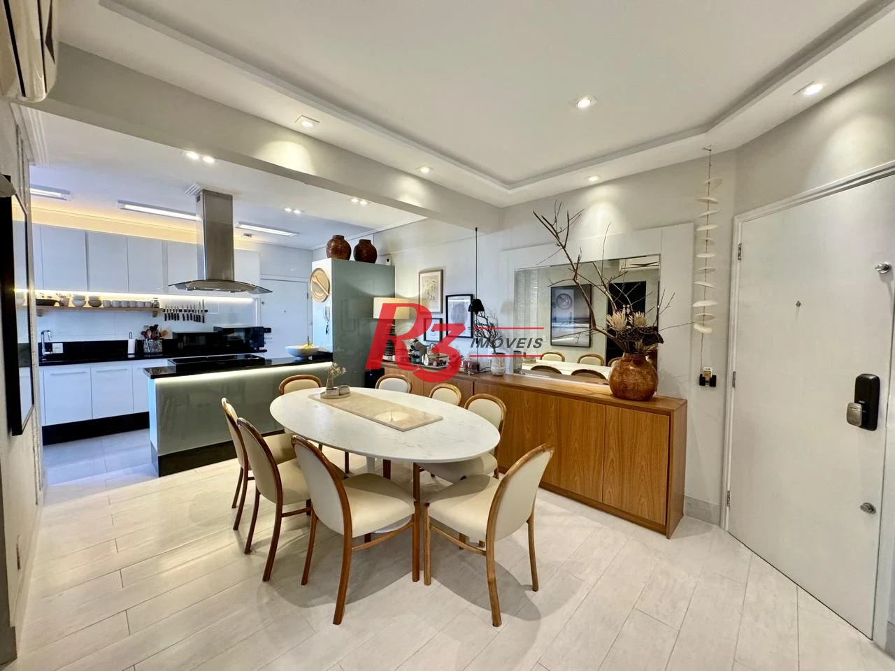 Apartamento com 2 dormitórios à venda, 110 m² por R$ 950.000,00 - Gonzaga - Santos/SP