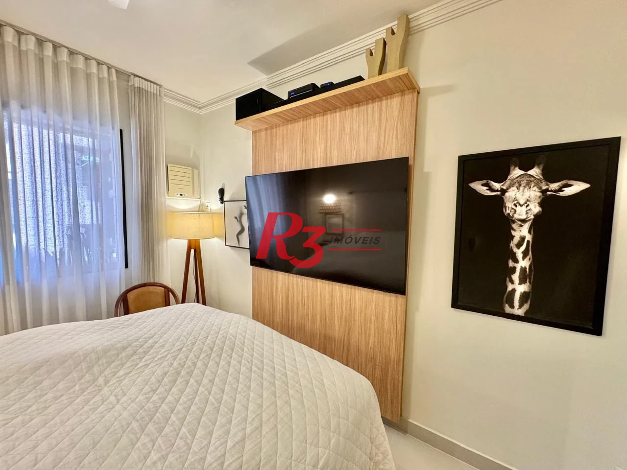 Apartamento com 2 dormitórios à venda, 110 m² por R$ 950.000,00 - Gonzaga - Santos/SP