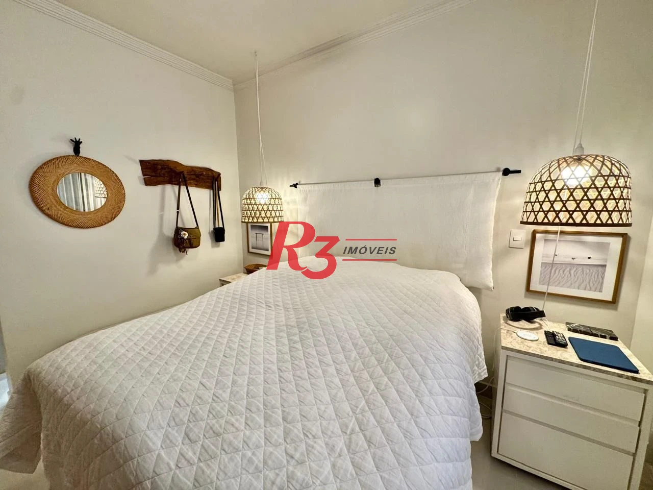 Apartamento com 2 dormitórios à venda, 110 m² por R$ 950.000,00 - Gonzaga - Santos/SP