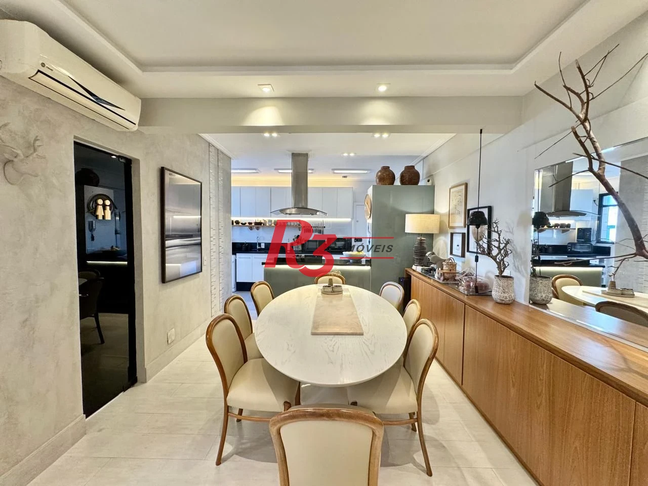 Apartamento com 2 dormitórios à venda, 110 m² por R$ 950.000,00 - Gonzaga - Santos/SP