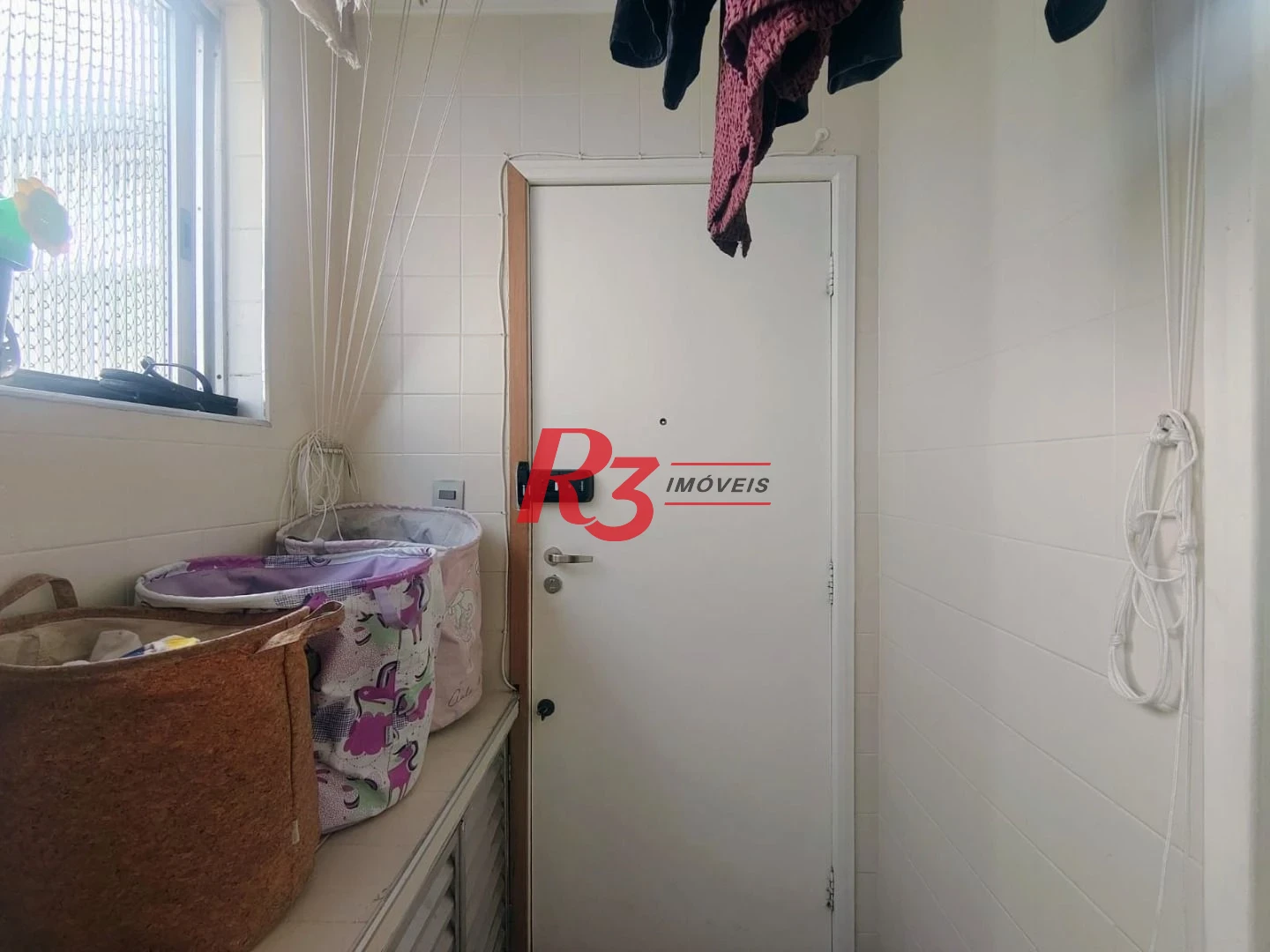 Apartamento com 2 dormitórios à venda, 86 m² por R$ 900.000,00 - Gonzaga - Santos/SP