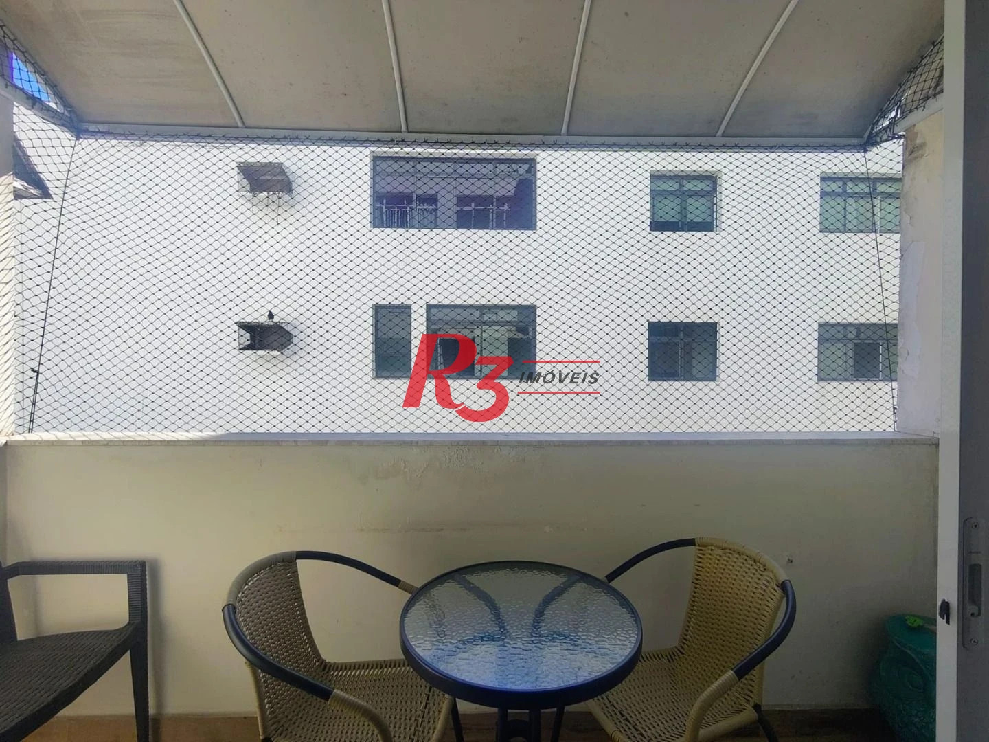 Apartamento com 2 dormitórios à venda, 86 m² por R$ 900.000,00 - Gonzaga - Santos/SP