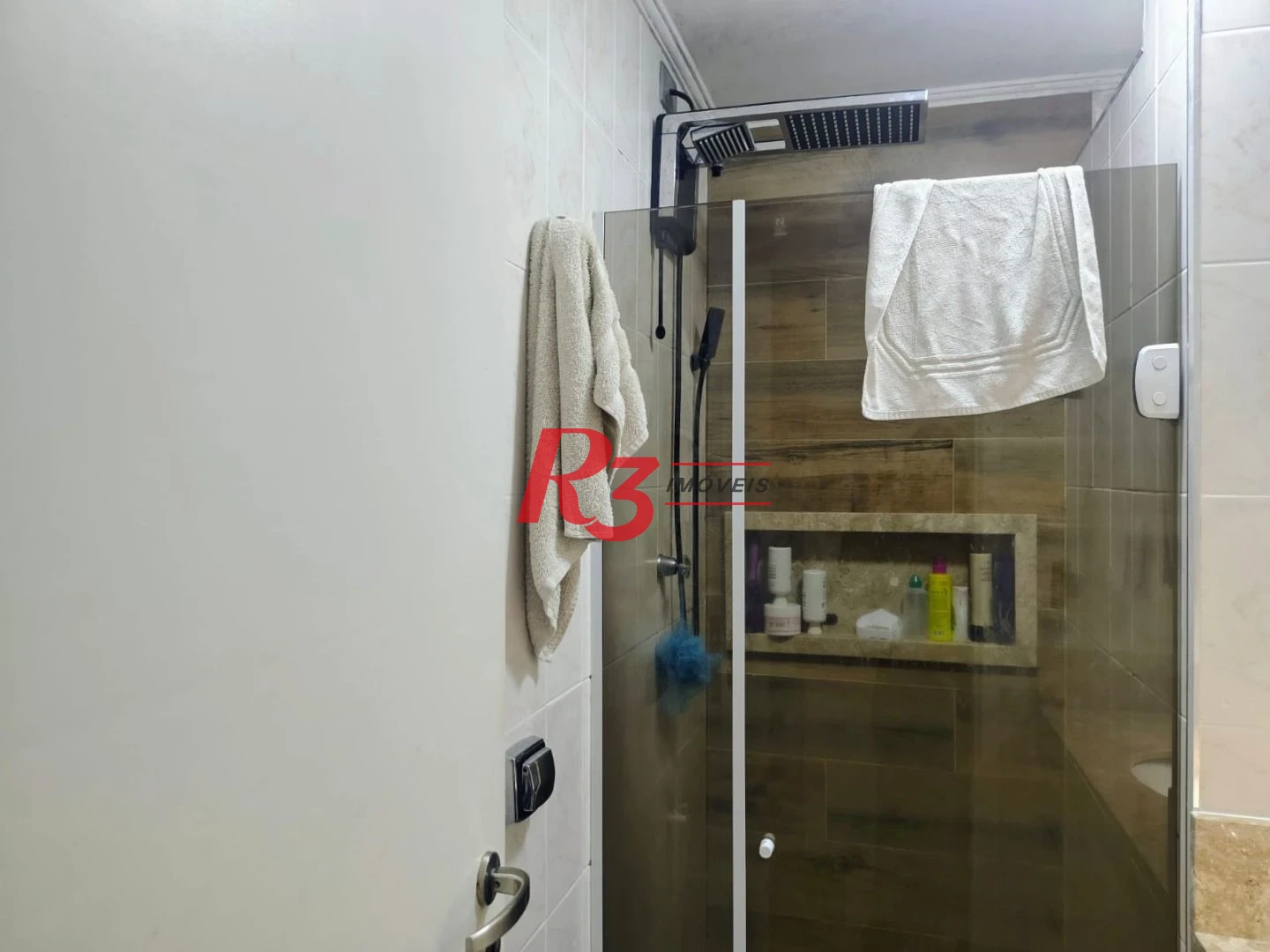 Apartamento com 2 dormitórios à venda, 86 m² por R$ 900.000,00 - Gonzaga - Santos/SP