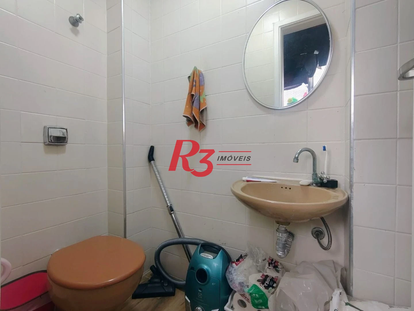 Apartamento com 2 dormitórios à venda, 86 m² por R$ 900.000,00 - Gonzaga - Santos/SP
