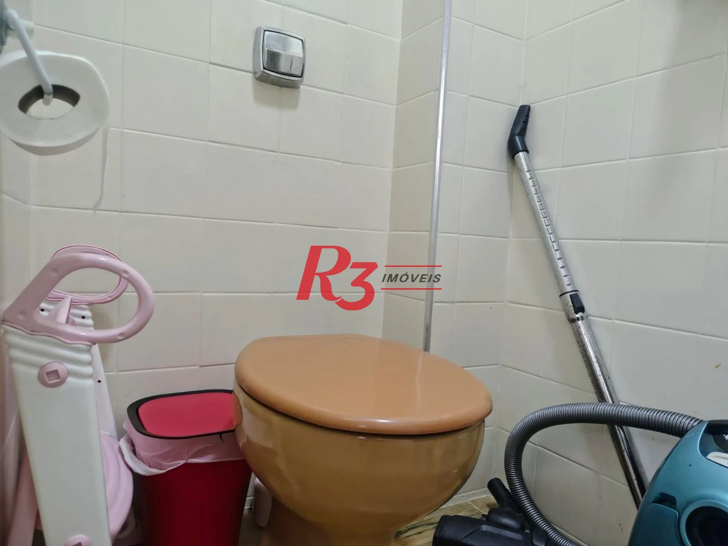 Apartamento com 2 dormitórios à venda, 86 m² por R$ 900.000,00 - Gonzaga - Santos/SP
