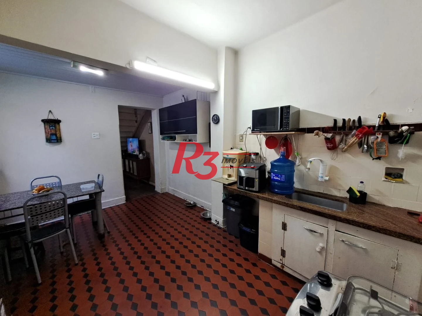 Sobrado com 2 dormitórios à venda, 186 m² por R$ 800.000,00 - Campo Grande - Santos/SP