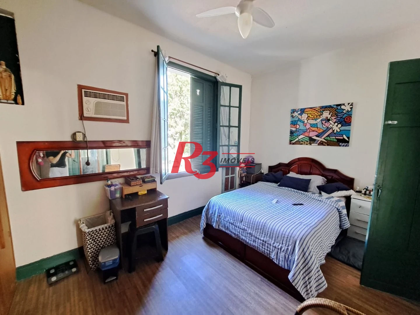 Sobrado com 2 dormitórios à venda, 186 m² por R$ 800.000,00 - Campo Grande - Santos/SP