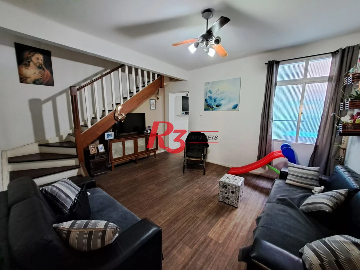 Sobrado com 2 dormitórios à venda, 186 m² por R$ 800.000,00 - Campo Grande - Santos/SP