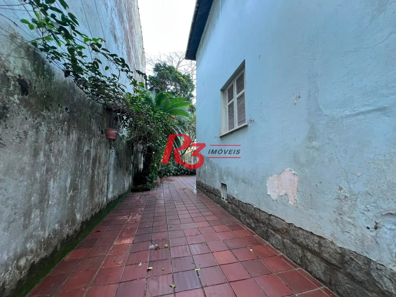 Sobrado com 3 dormitórios à venda, 226 m² por R$ 900.000,00 - Vila Matias - Santos/SP