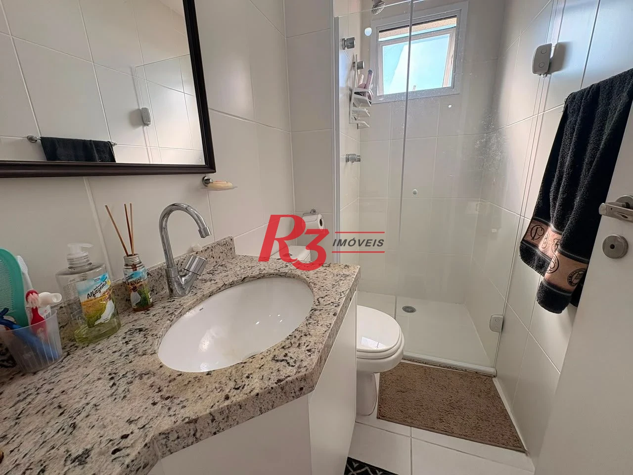 Apartamento com 2 dormitórios à venda, 48 m² por R$ 680.000,00 - José Menino - Santos/SP